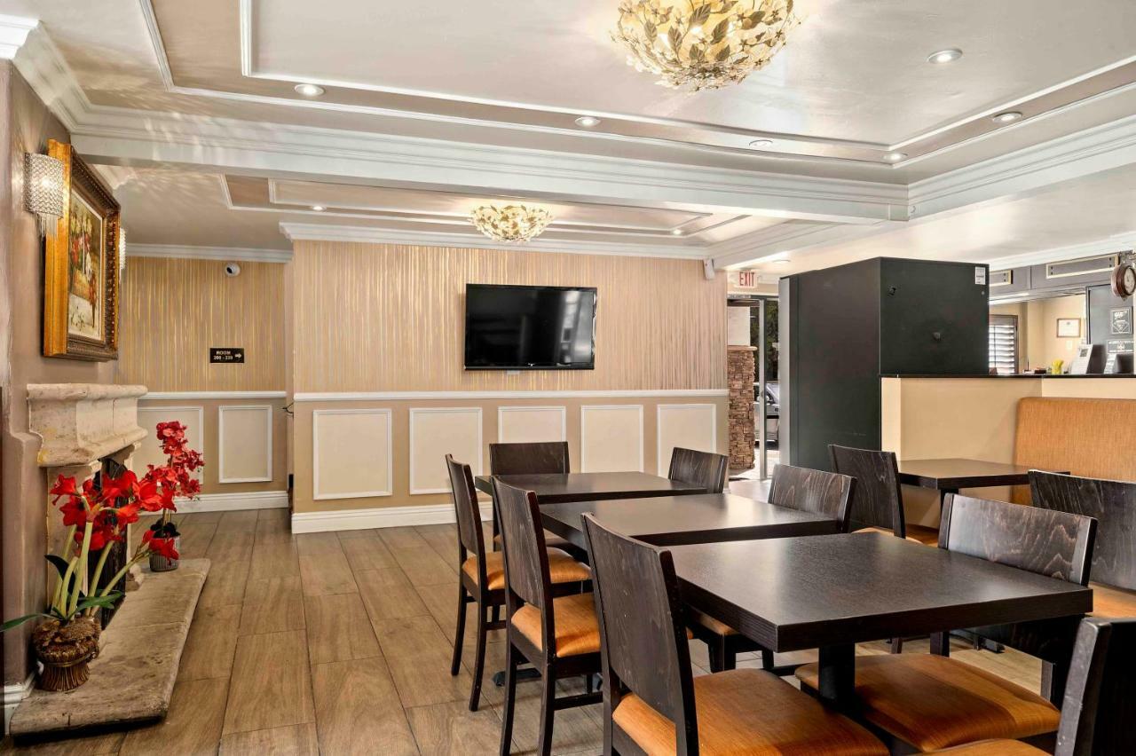 The Lemon Tree Hotel Anaheim Exterior photo